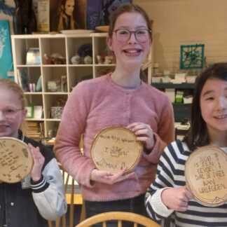 Kinderfeestje houtbranden